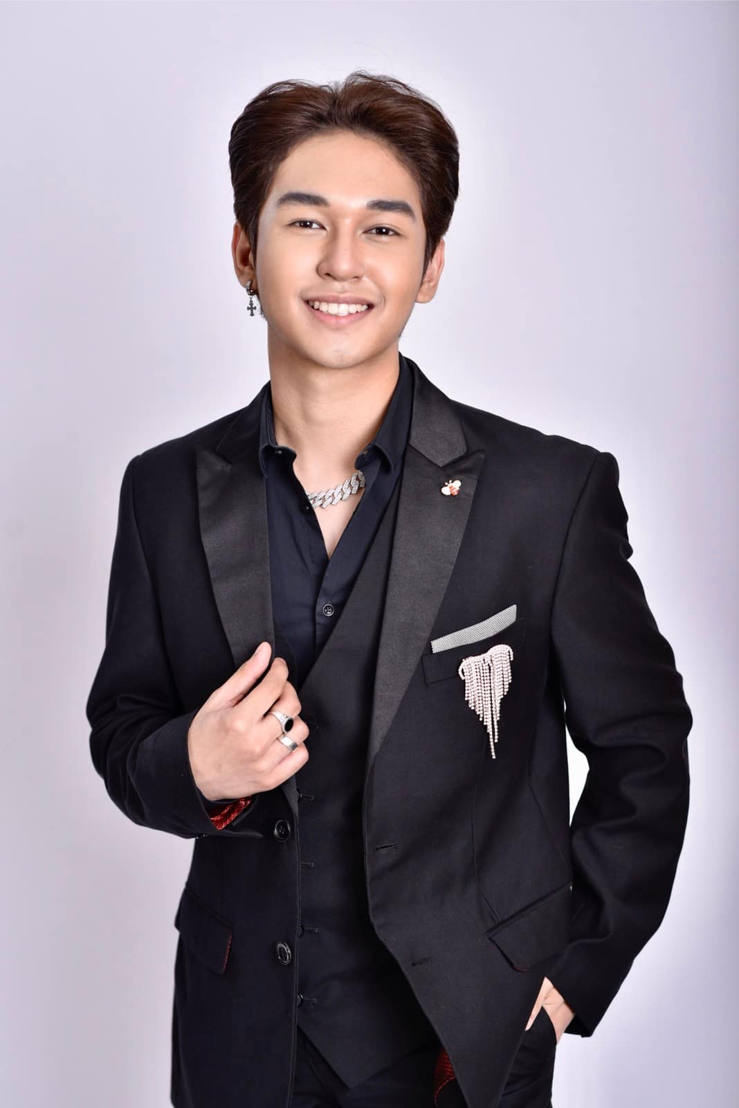 Reiven Umali - StarMagic